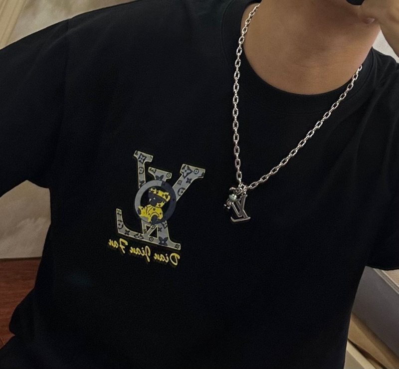 LV Necklaces